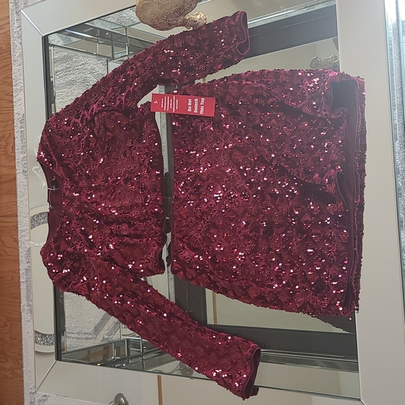 2 PC set - Picture 1 of 6
